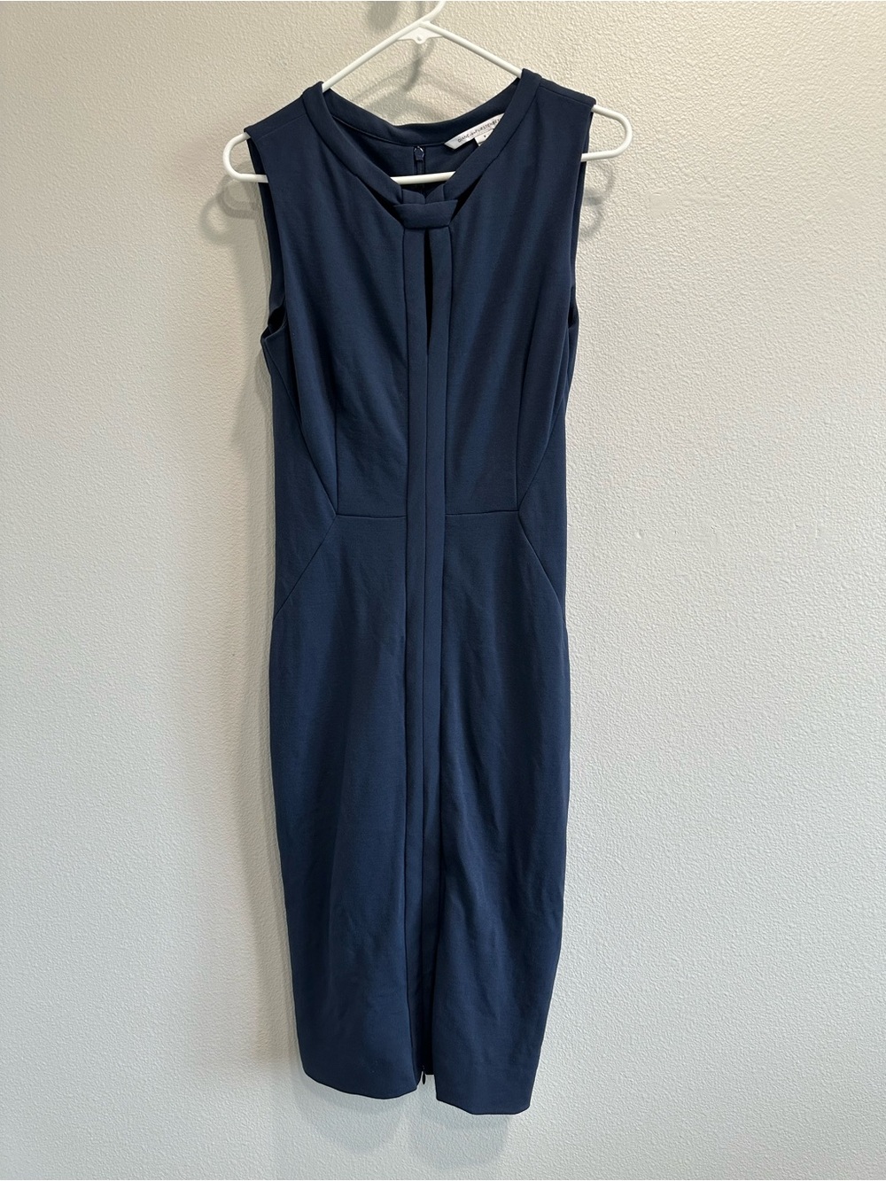 Diane von Furstenberg Sleeveless Navy Sheath Dress - Elegant Office Dress,size 8